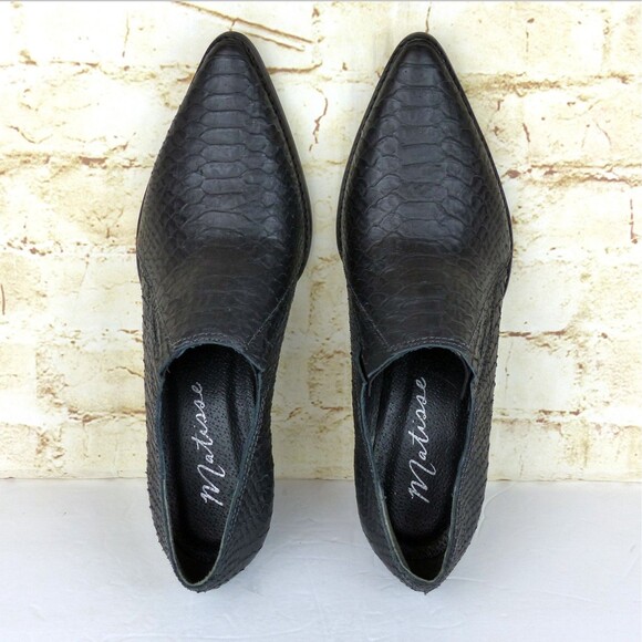 Matisse Boots Women 10M Black Snake Embossed Leather Pointed Toe Low Cut Western - Picture 7 of 13